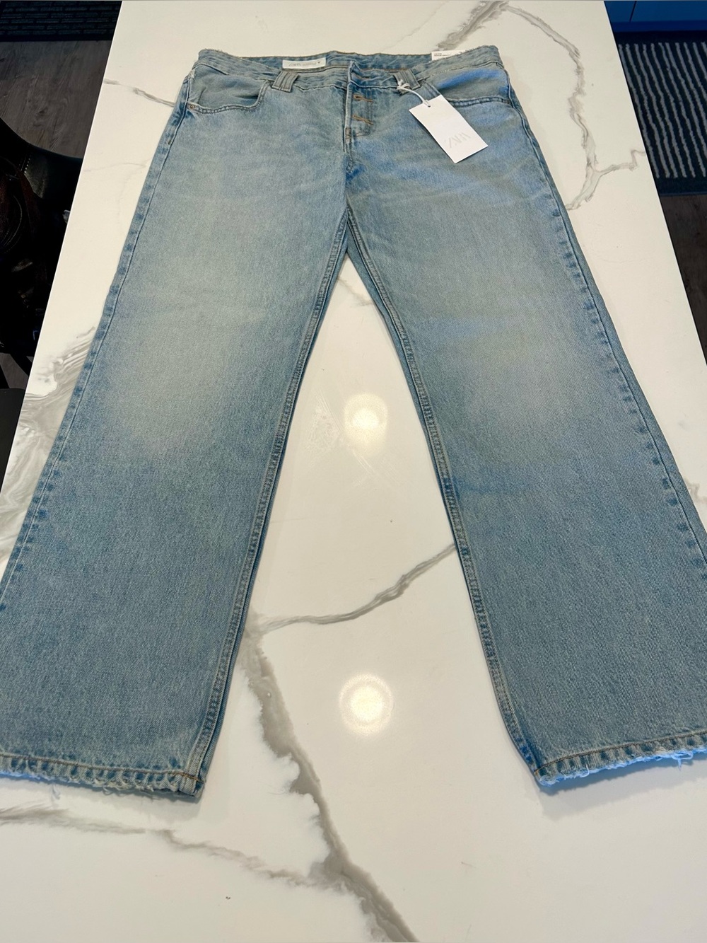 ZARA Jeans, straight low rise, regular length, size 8 US